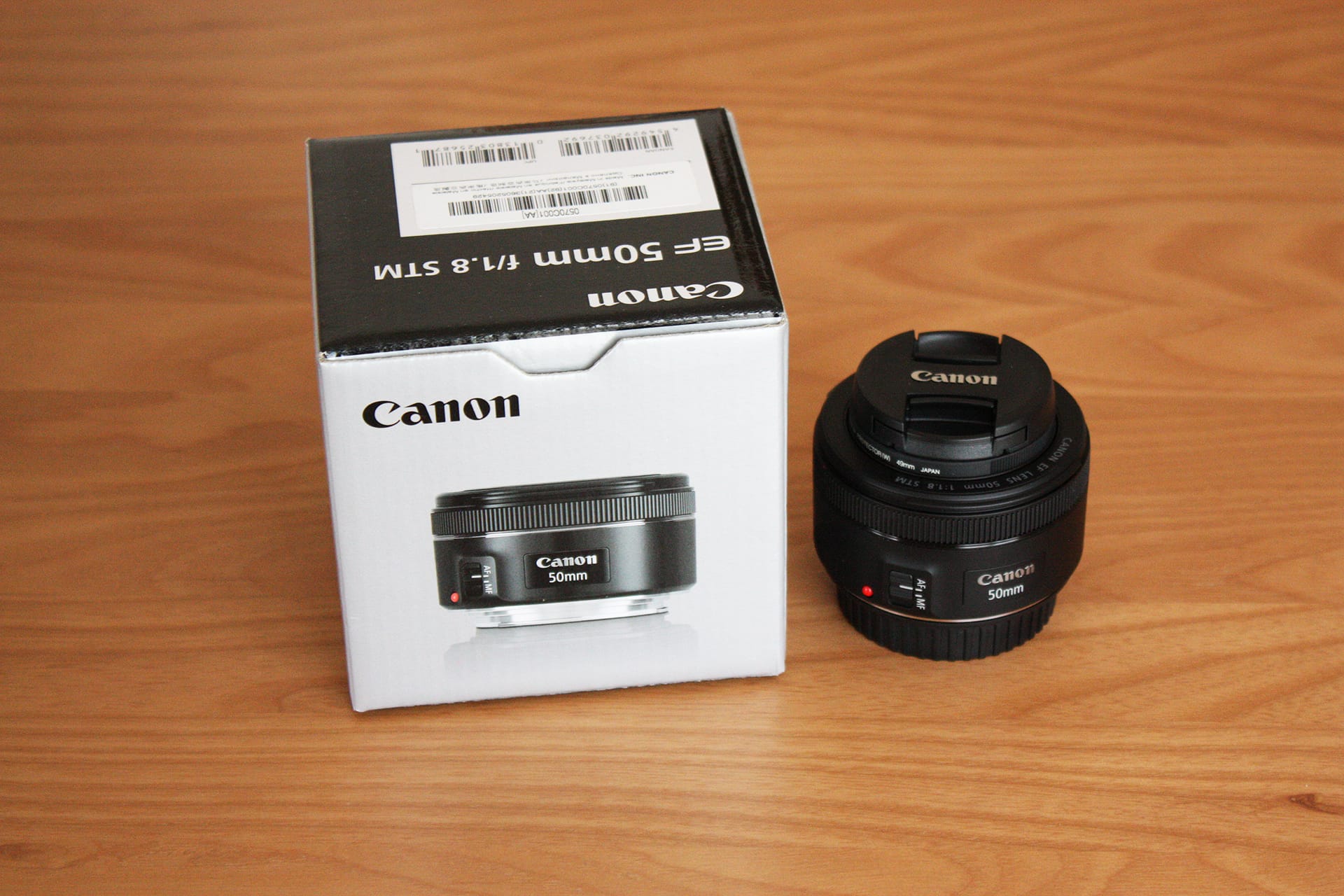 Canon 単焦点レンズ EF50mm F1.8 STMを買ってみました。